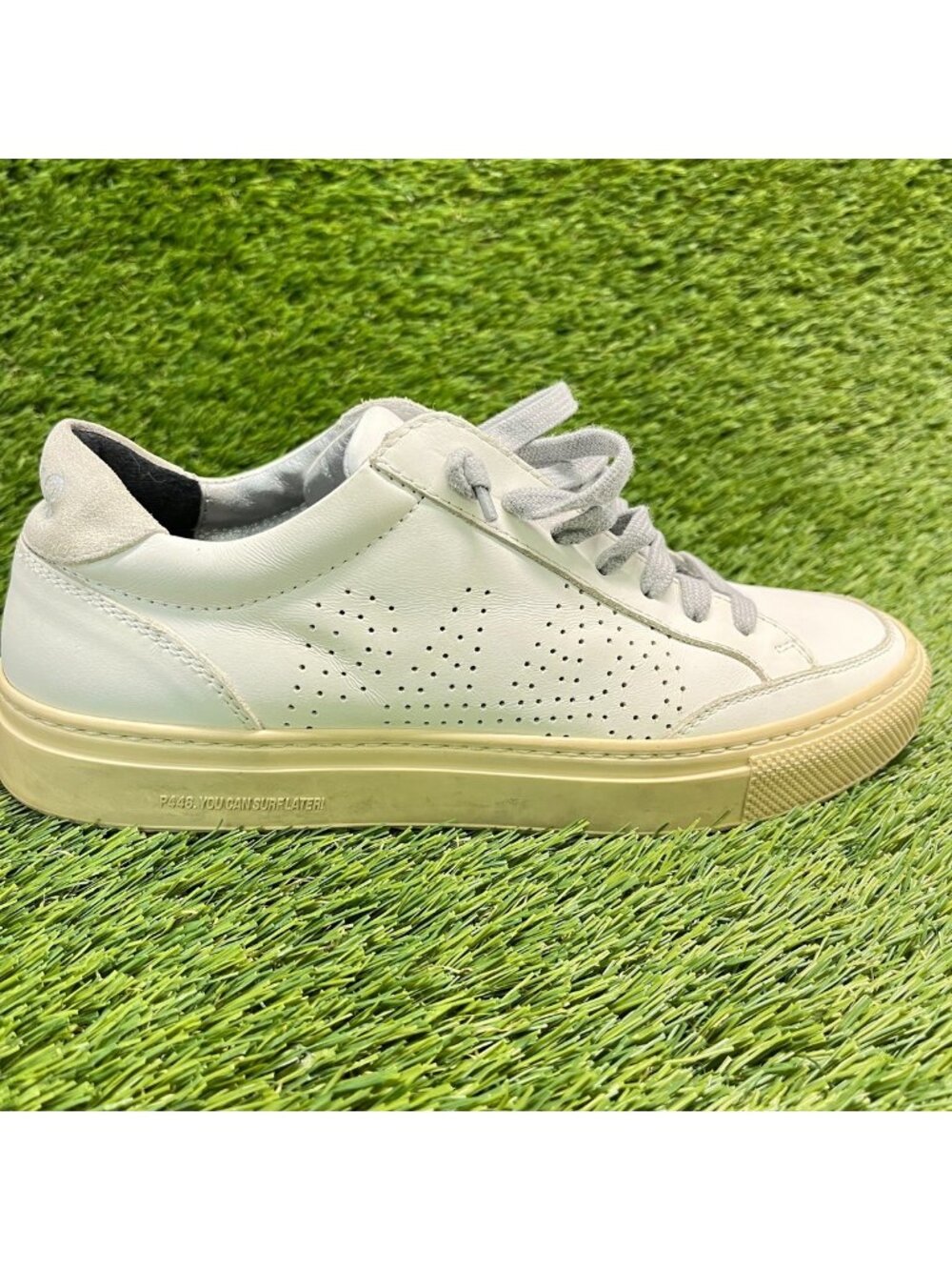 P448 Soho Low Womens Size 9 White Athletic Leather Lifestyle Shoes Sneakers